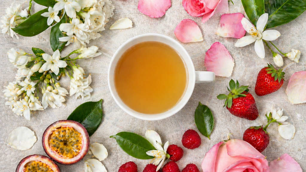 Notas Florais e Frutadas no Café: O que São e Como Reconhecê-las